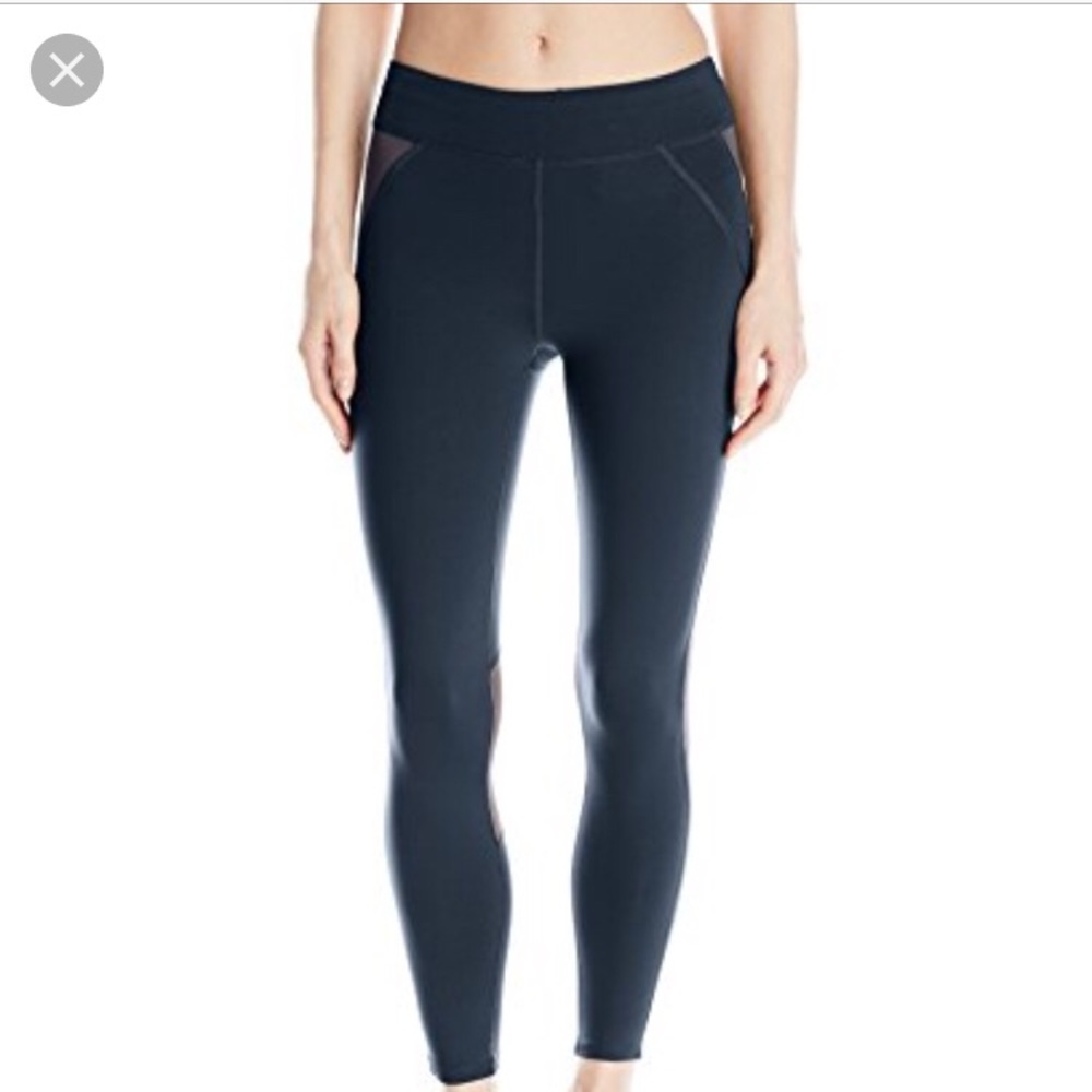Oiselle New Lesley tight - black - size 6 NWT